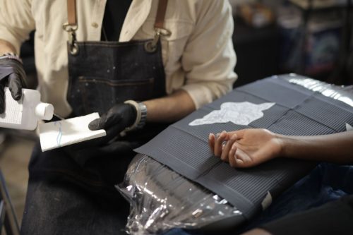 Tattoo Red Flags: 15 Warning Signs to Watch For Before You Get Tattooed